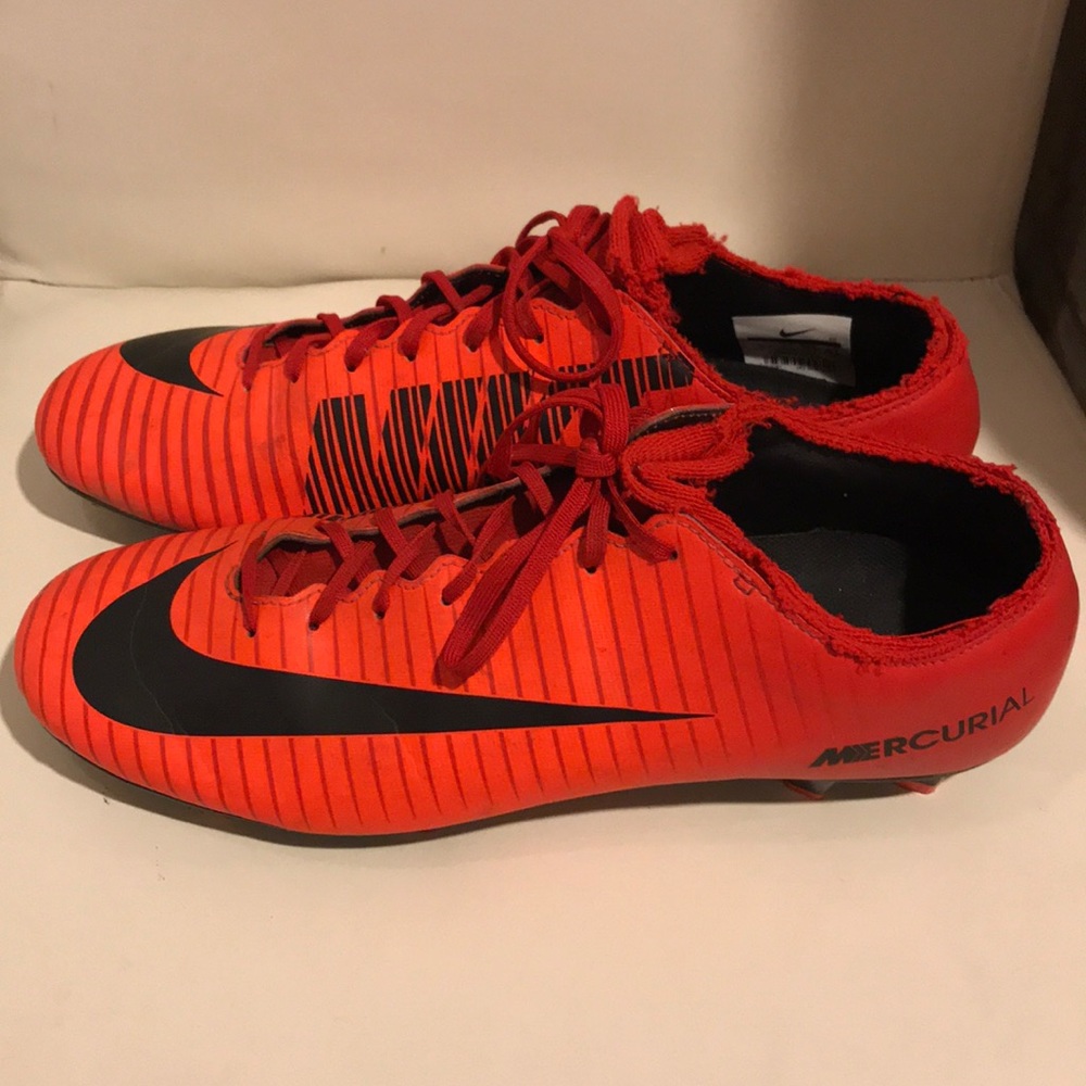 Men’s Nike Mercurial soccer cleats